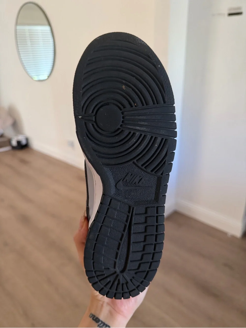 Nike Kids Black and Gray Low-Top Sneakers